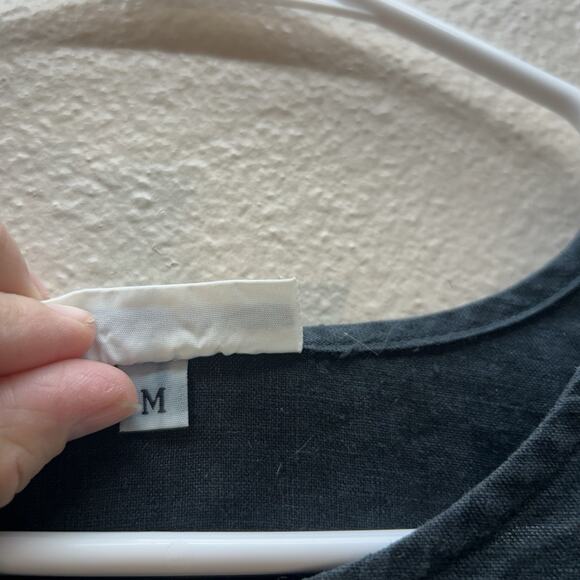 Bryn Walker 100% linen top SZ M Black lagenlook relaxed Boxy Minimalist Made USA - Picture 3 of 6